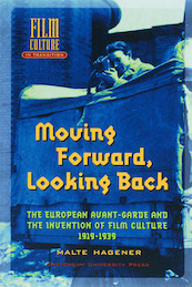 Moving Forward, Looking Back - M. Hagener (ISBN 9789053569603)